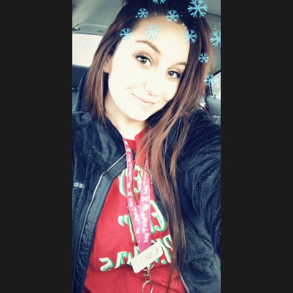 Meet your Posher, Meghan - Picture 1 of 1